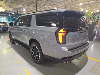 2025 Chevrolet Suburban RST 1SP - miniatura 2