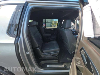 2025 Chevrolet Suburban RST 1SP - miniatura 17