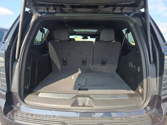 2025 Chevrolet Suburban RST 1SP - miniatura 15