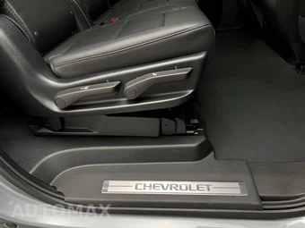 2025 Chevrolet Suburban Z71 2Z7 - miniatura 20
