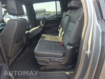 2025 Chevrolet Suburban Z71 2Z7 - miniatura 13