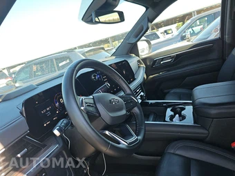 2025 Chevrolet Suburban Z71 2Z7 - miniatura 11