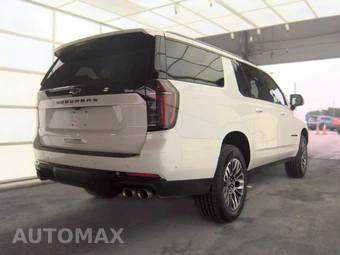2025 Chevrolet Suburban Z71 2Z7 - miniatura 4