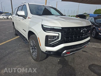 2025 Chevrolet Suburban Z71 2Z7 - miniatura 3