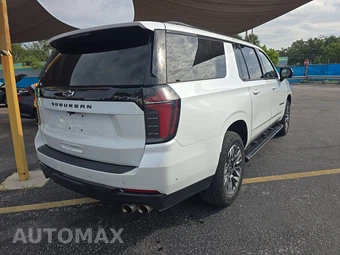 2025 Chevrolet Suburban Z71 2Z7 - miniatura 4