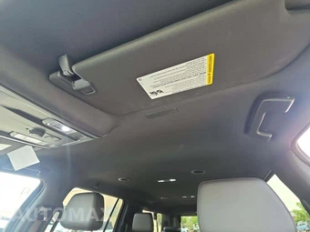 2025 Chevrolet Suburban Z71 2Z7 - miniatura 8