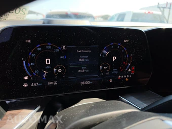 2025 Chevrolet Suburban Z71 2Z7 - miniatura 12