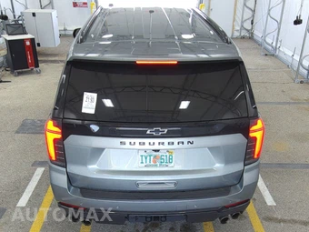 2025 Chevrolet Suburban Z71 2Z7 - miniatura 5