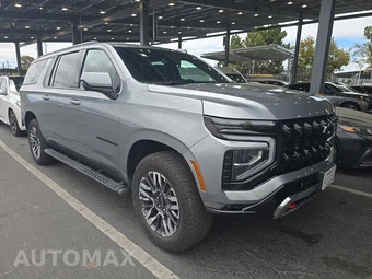 2025 Chevrolet Suburban Z71 2Z7 - miniatura 3