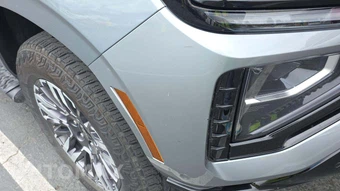 2025 Chevrolet Suburban Z71 2Z7 - miniatura 31