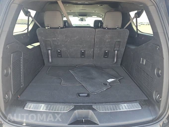 2025 Chevrolet Suburban Z71 2Z7 - miniatura 17