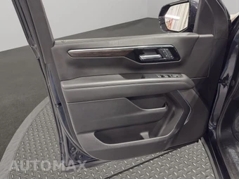 2025 Chevrolet Suburban Z71 2Z7 - miniatura 18