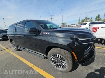 2025 Chevrolet Suburban Z71 2Z7 - miniatura 3