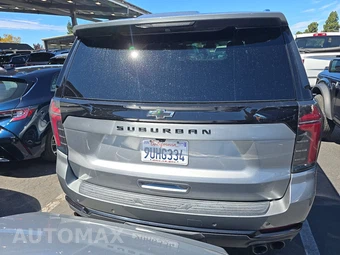 2025 Chevrolet Suburban Z71 2Z7 - miniatura 5