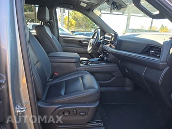 2025 Chevrolet Suburban Z71 2Z7 - miniatura 8