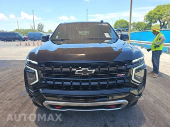 2025 Chevrolet Suburban Z71 2Z7 - miniatura 2