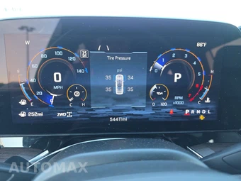2025 Chevrolet Suburban Z71 2Z7 - miniatura 12