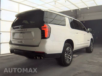 2025 Chevrolet Suburban Z71 2Z7 - miniatura 4