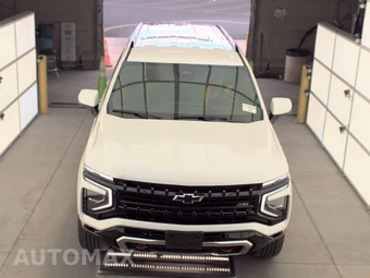 2025 Chevrolet Suburban Z71 2Z7 - miniatura 2