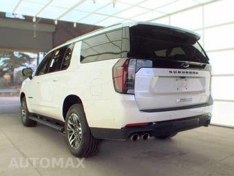 2025 Chevrolet Suburban Z71 2Z7 - miniatura 6