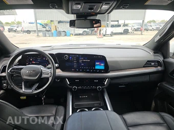 2025 Chevrolet Suburban Z71 2Z7 - miniatura 11