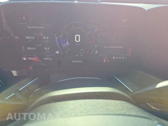 2025 Chevrolet Suburban Z71 2Z7 - miniatura 12