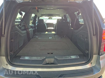 2025 Chevrolet Suburban Z71 2Z7 - miniatura 17