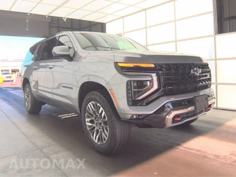 2025 Chevrolet Suburban Z71 2Z7 - miniatura 3