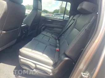 2025 Chevrolet Suburban Z71 2Z7 - miniatura 13