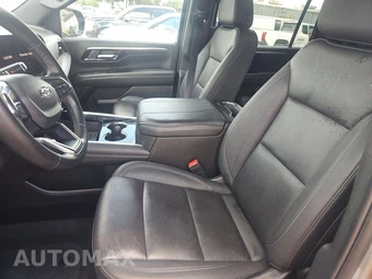2025 Chevrolet Suburban Z71 2Z7 - miniatura 7