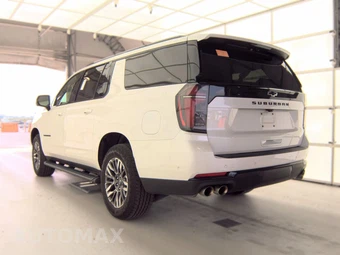 2025 Chevrolet Suburban Z71 2Z7 - miniatura 6