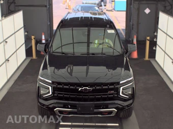 2025 Chevrolet Suburban Z71 2Z7 - miniatura 2