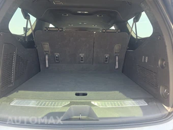 2025 Chevrolet Suburban Z71 2Z7 - miniatura 16