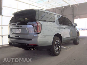 2025 Chevrolet Suburban Z71 2Z7 - miniatura 4