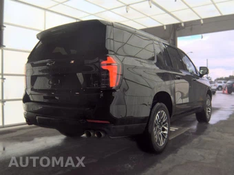 2025 Chevrolet Suburban Z71 2Z7 - miniatura 4