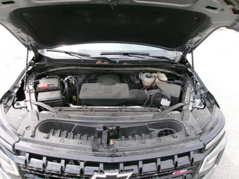 2025 Chevrolet Suburban Z71 2Z7 - miniatura 16