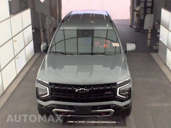 2025 Chevrolet Suburban Z71 2Z7 - miniatura 2