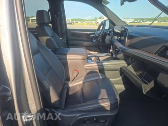 2025 Chevrolet Suburban Z71 2Z7 - miniatura 8