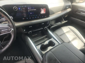 2025 Chevrolet Suburban Z71 2Z7 - miniatura 11