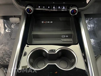 2025 Chevrolet Suburban Z71 2Z7 - miniatura 18