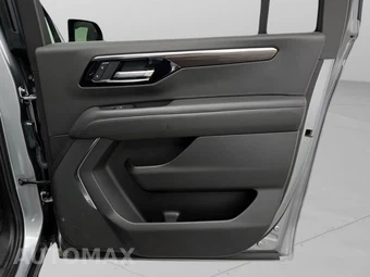 2025 Chevrolet Suburban Z71 2Z7 - miniatura 43