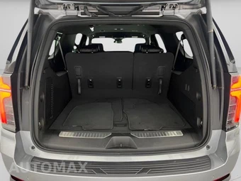 2025 Chevrolet Suburban Z71 2Z7 - miniatura 44