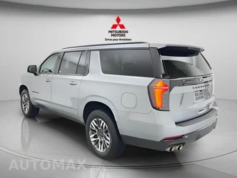 2025 Chevrolet Suburban Z71 2Z7 - miniatura 6