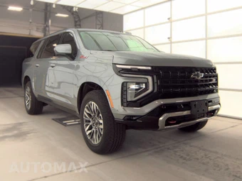 2025 Chevrolet Suburban Z71 2Z7 - miniatura 3