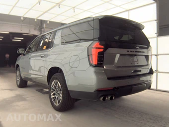 2025 Chevrolet Suburban Z71 2Z7 - miniatura 6