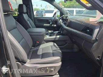 2025 Chevrolet Suburban Z71 2Z7 - miniatura 16