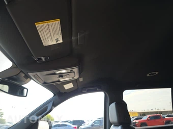 2025 Chevrolet Suburban Z71 2Z7 - miniatura 22