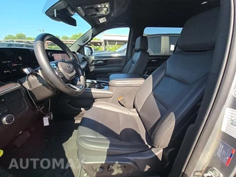 2025 Chevrolet Suburban Z71 2Z7 - miniatura 31