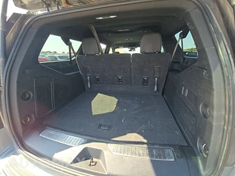 2025 Chevrolet Suburban Z71 2Z7 - miniatura 38