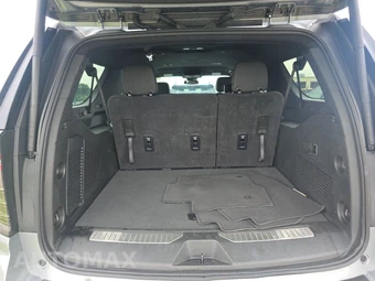 2025 Chevrolet Suburban Z71 2Z7 - miniatura 17
